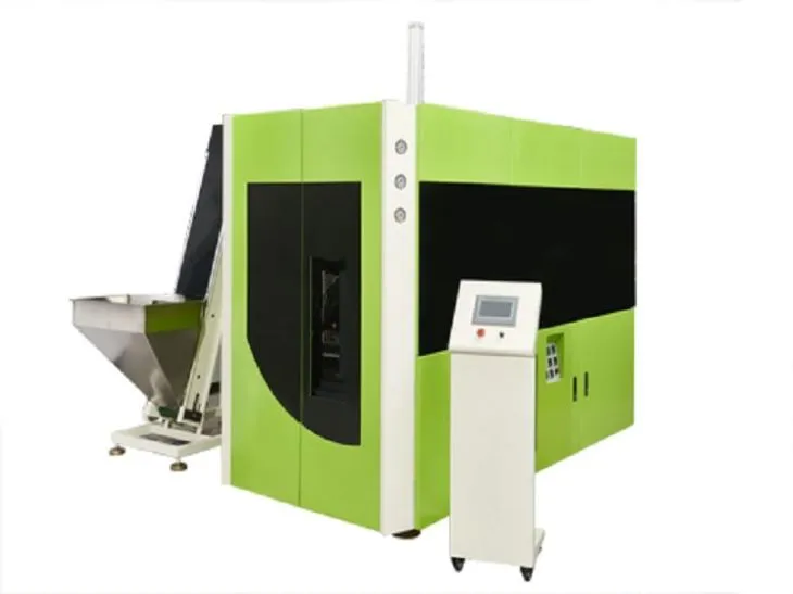 Automatinis butelių pūtimo aparatas dideliems alyvos buteliukams