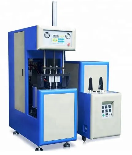 Didmeninė prekyba mineraliniu vandeniu PET butelių pūtimo formavimo mašina Plastikinių butelių gamybos mašina Kaina pūtimo formavimo mašina