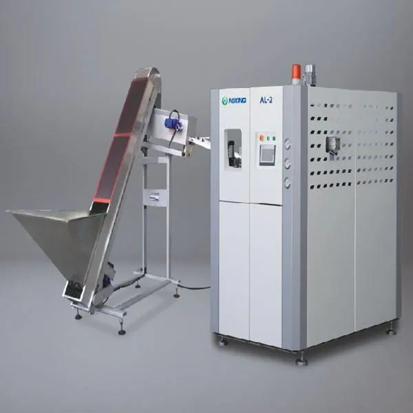 Klientų aptarnavimas prieinamas visas automatinis 2 ertmės vandens butelių pūtimo mašina plastiko